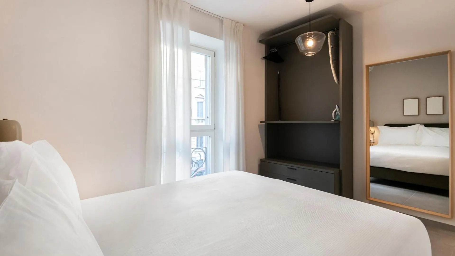 Aparthotel Relstay - De Angeli Milan Italy