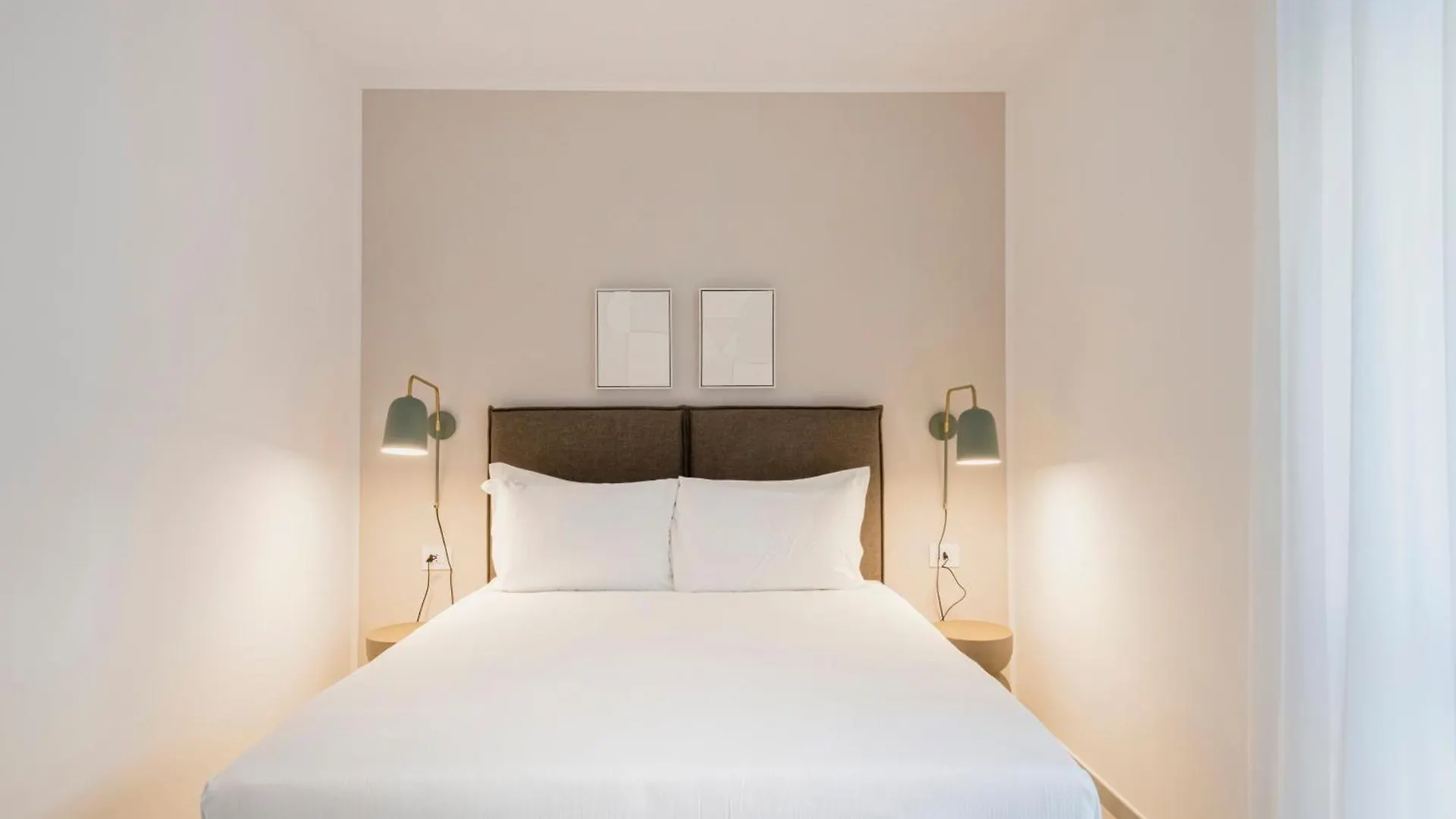 Relstay - De Angeli Milan Italy