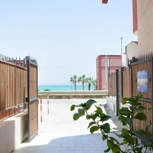 https://guest-house-del-lido.sicilyhotelsitaly.net