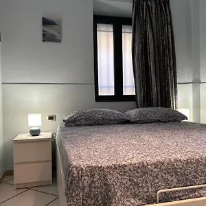 https://le-stanze-di-linguaglossa.sicilyhotelsitaly.net