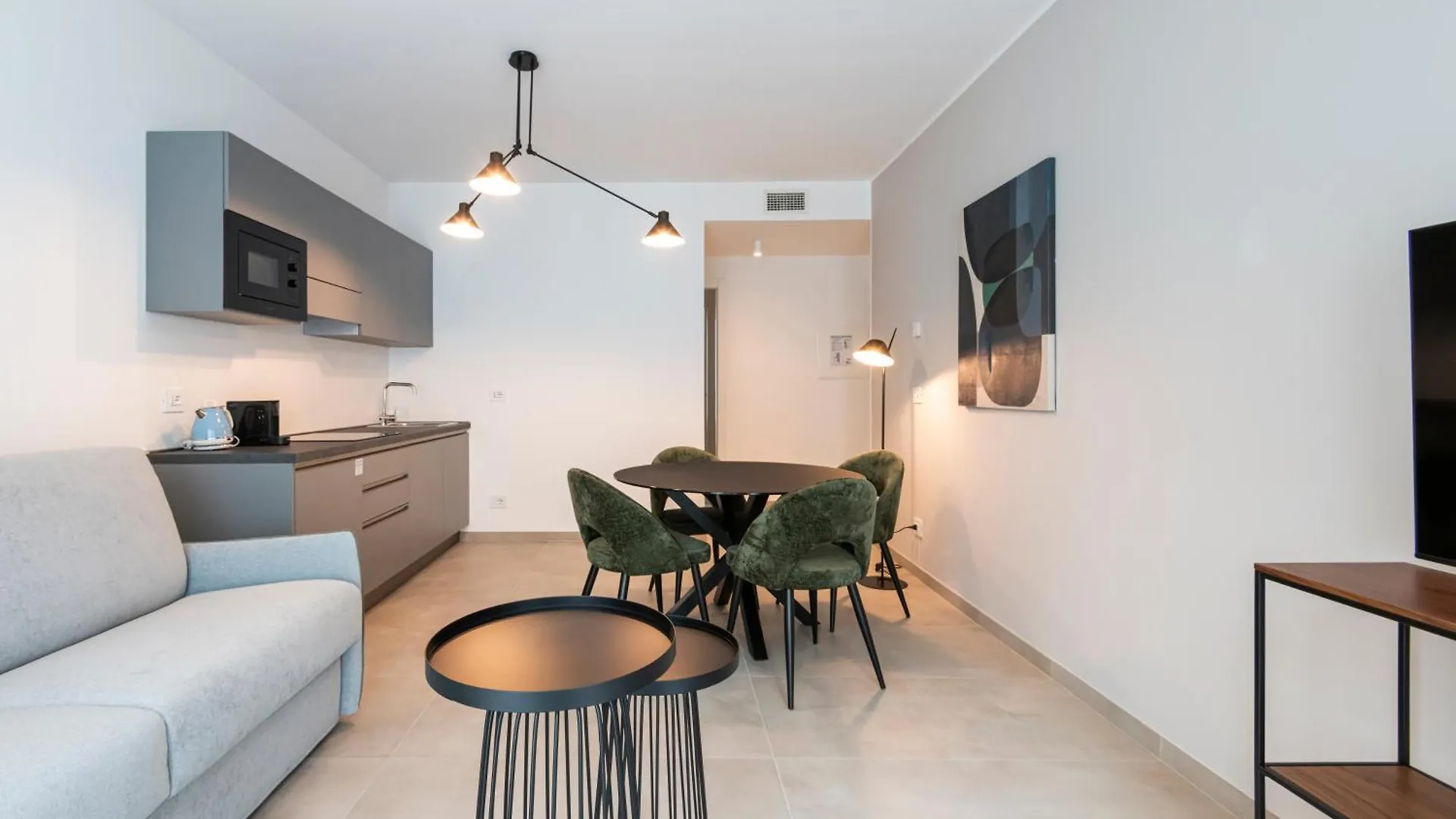 Aparthotel Relstay - De Angeli Milano Italia